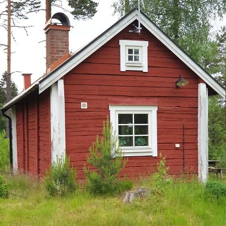 Cabin Near Lake And Beautiful Nature Reserve. Bodafors Luaran gambar