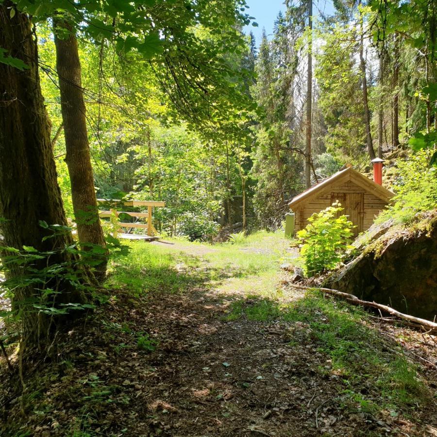 Cabin Near Lake And Beautiful Nature Reserve. Bodafors Luaran gambar