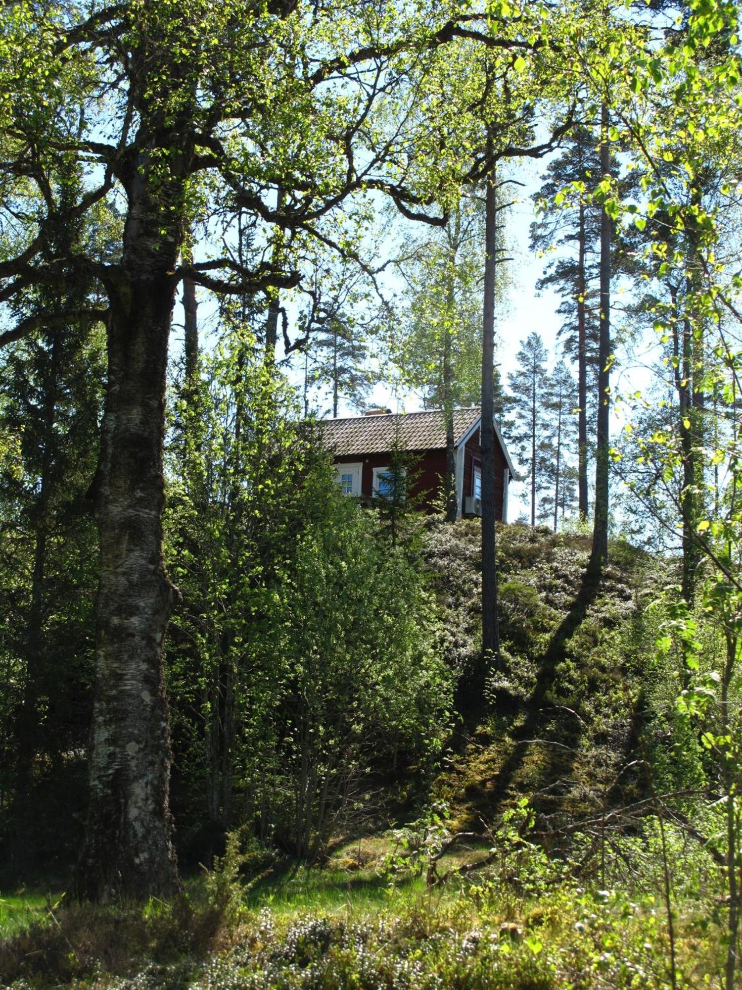 Cabin Near Lake And Beautiful Nature Reserve. Bodafors Luaran gambar